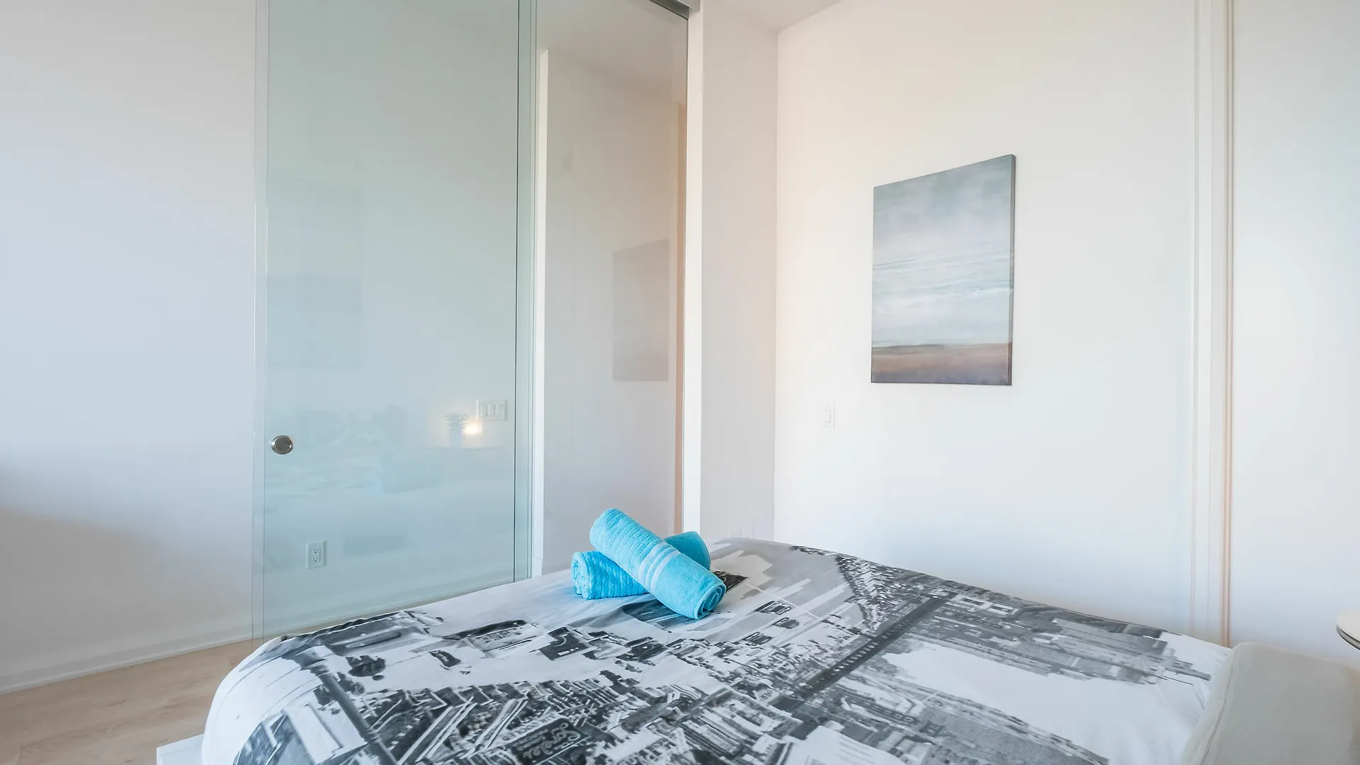 Quickstay - Luxury In Yorkville Toronto