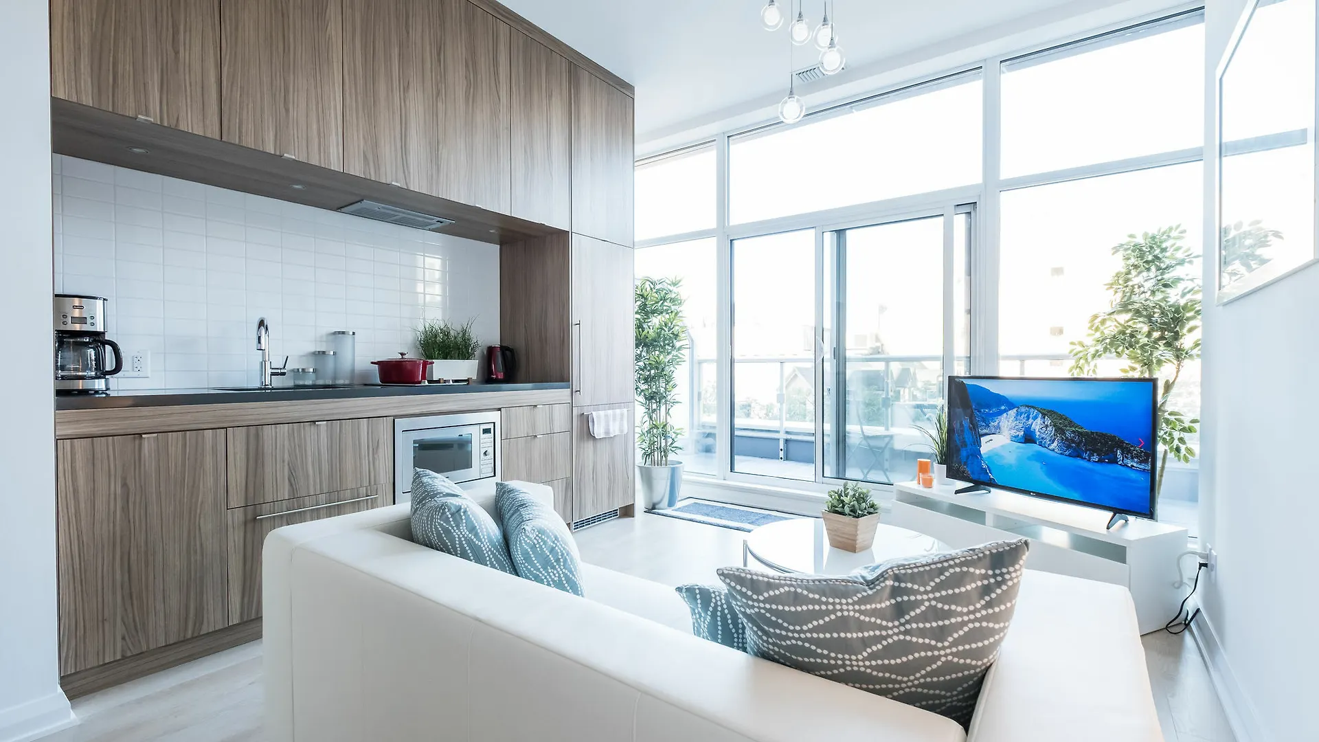 Quickstay - Luxury In Yorkville Toronto