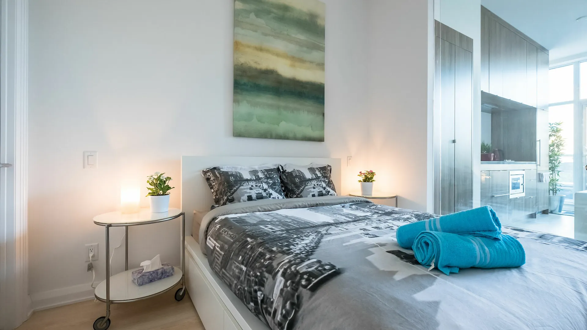 Quickstay - Luxury In Yorkville Toronto Hotel